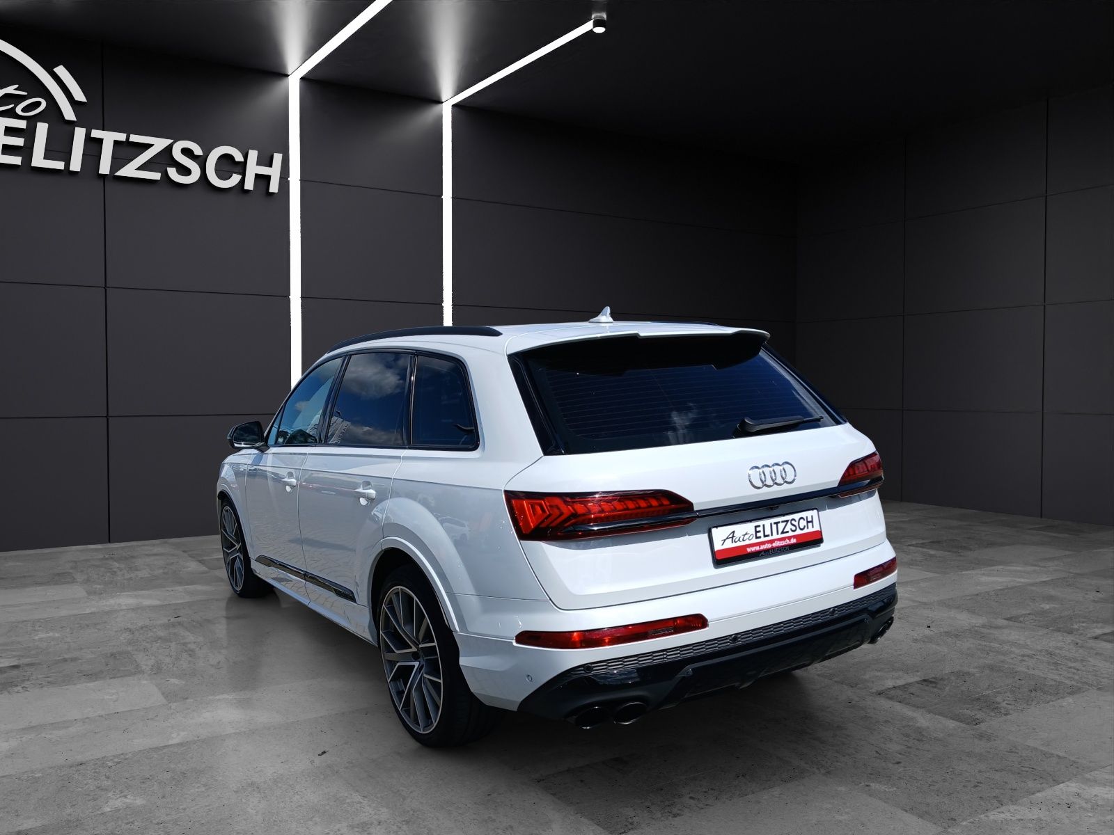 Fahrzeugabbildung Audi SQ7 V8 TDI quattro MATRIX LUFT PANO STH HUD ACC