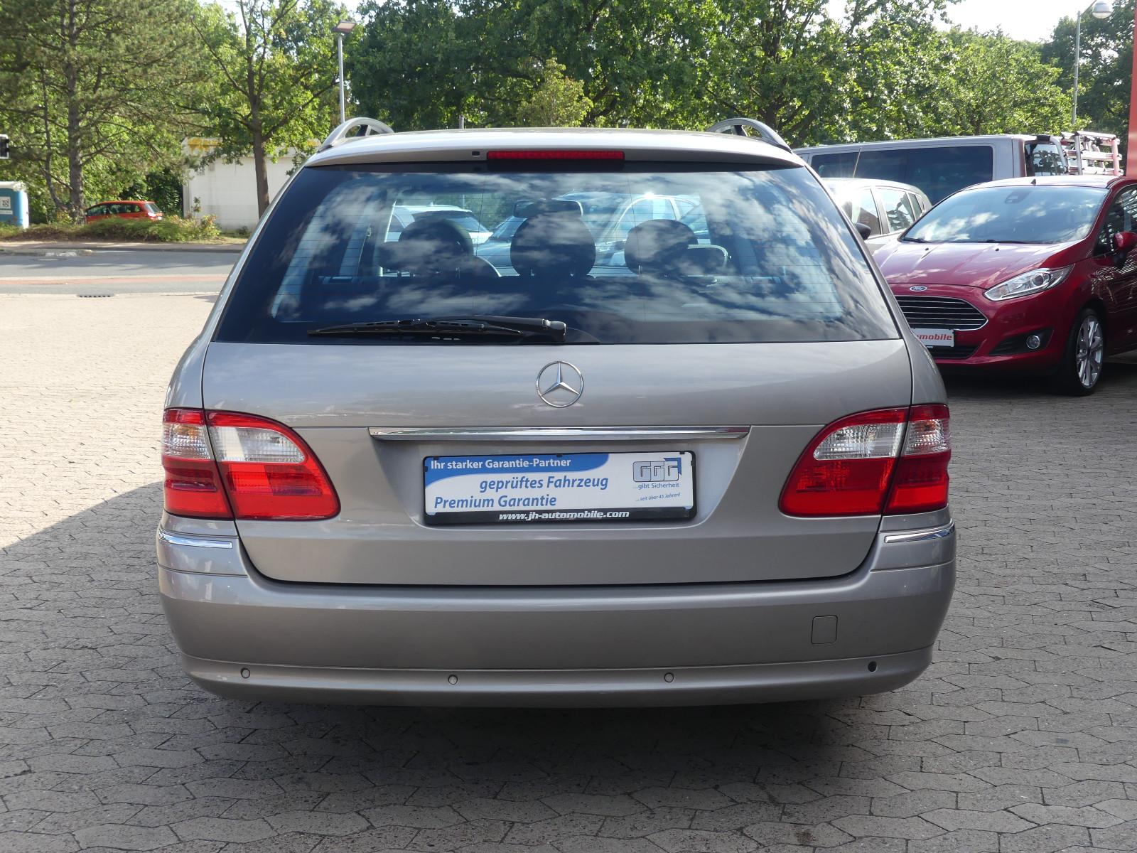 Mercedes-Benz E200 2004 — photo 5