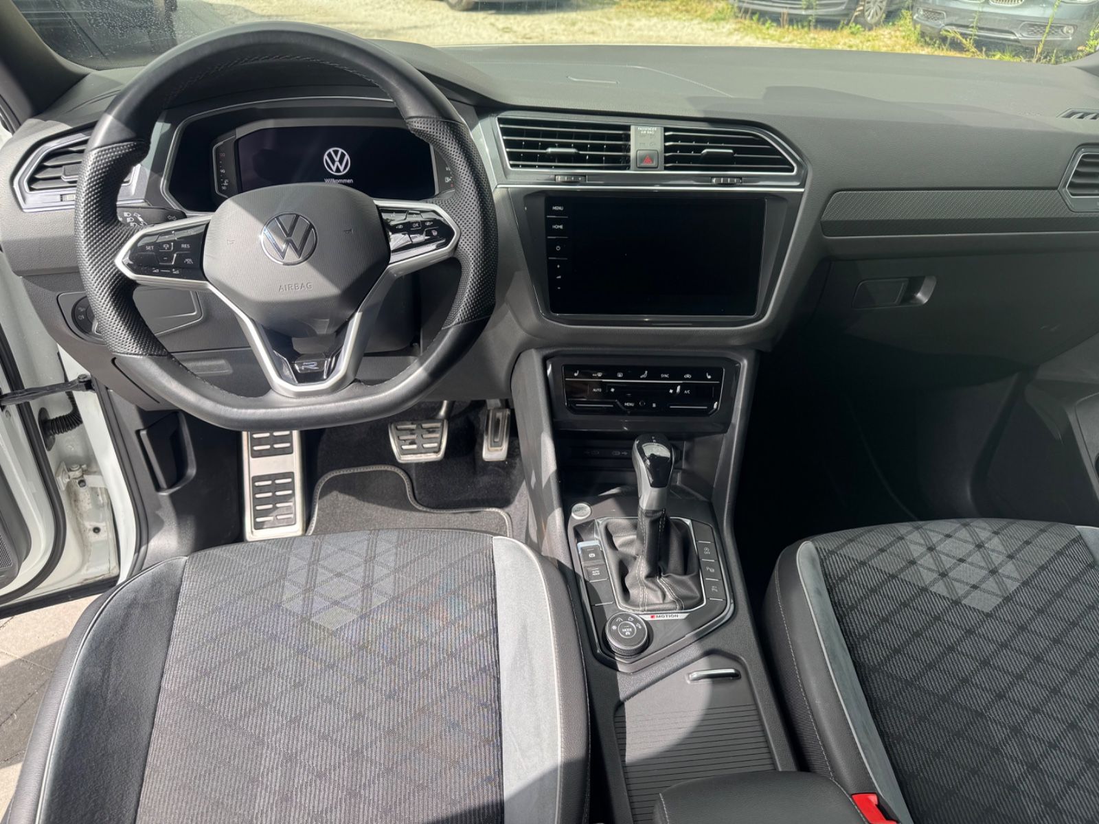 Volkswagen Tiguan Allspace R-Line 4Motion *7-SITZER/STHZ* foto 13