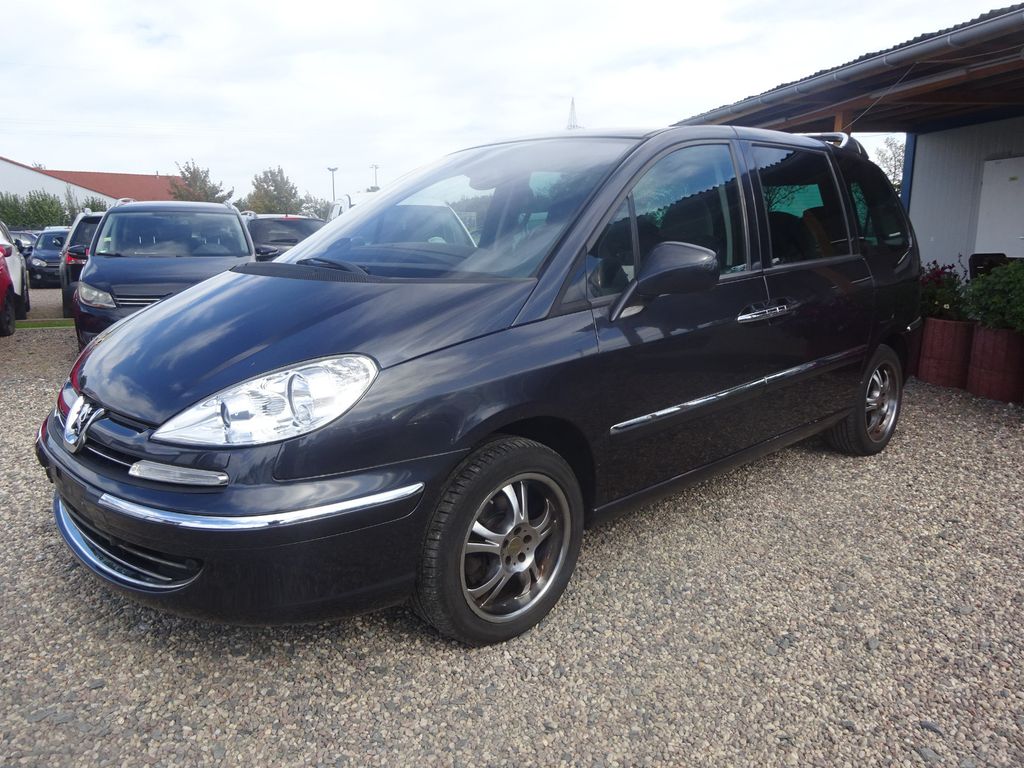 Peugeot 807