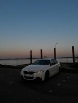 BMW F30 328ix - BMW 328: F30