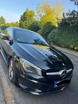 Mercedes-Benz CLA 180 AMG Line AMG Line - Mercedes-Benz CLA 180 in Mönchengladbach