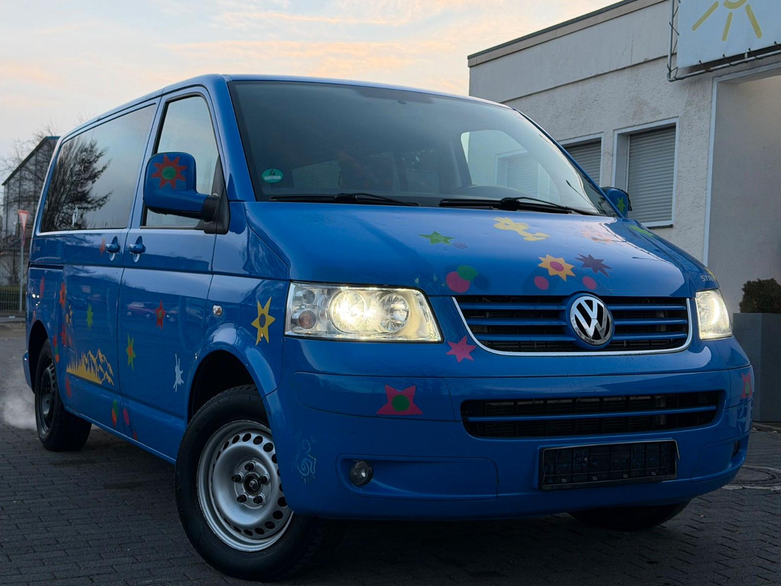 Volkswagen T5 Multivan Startline ; TÜV Neu ; 5 Sitzer ; AHK