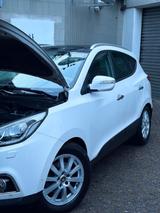 Hyundai ix35 2.0 CRDi 4WD Automatik  184 ... - Hyundai ix35 in Leverkusen