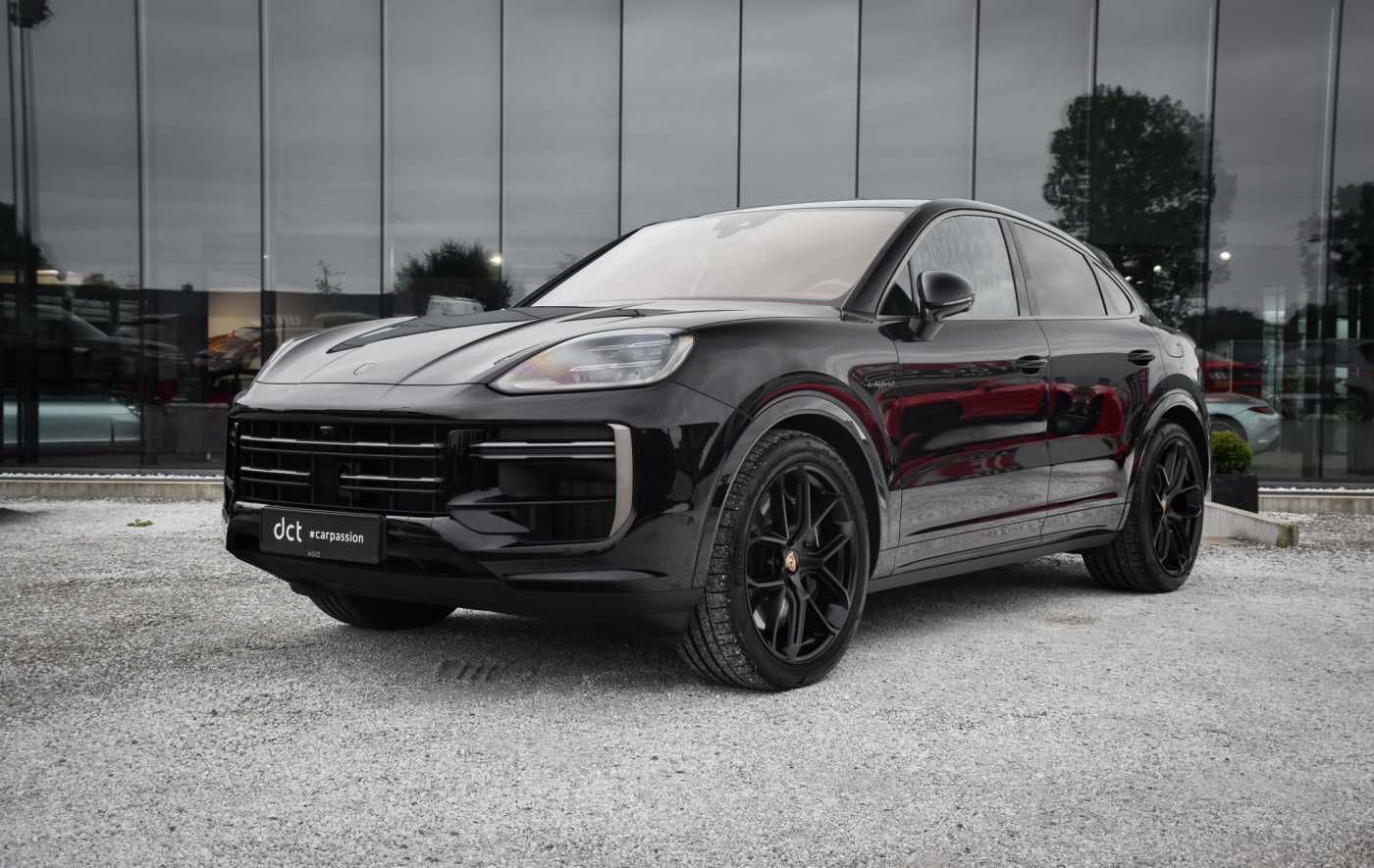 Porsche CAYENNE Coupé Turbo Hybr PDCC RearAxle Massage