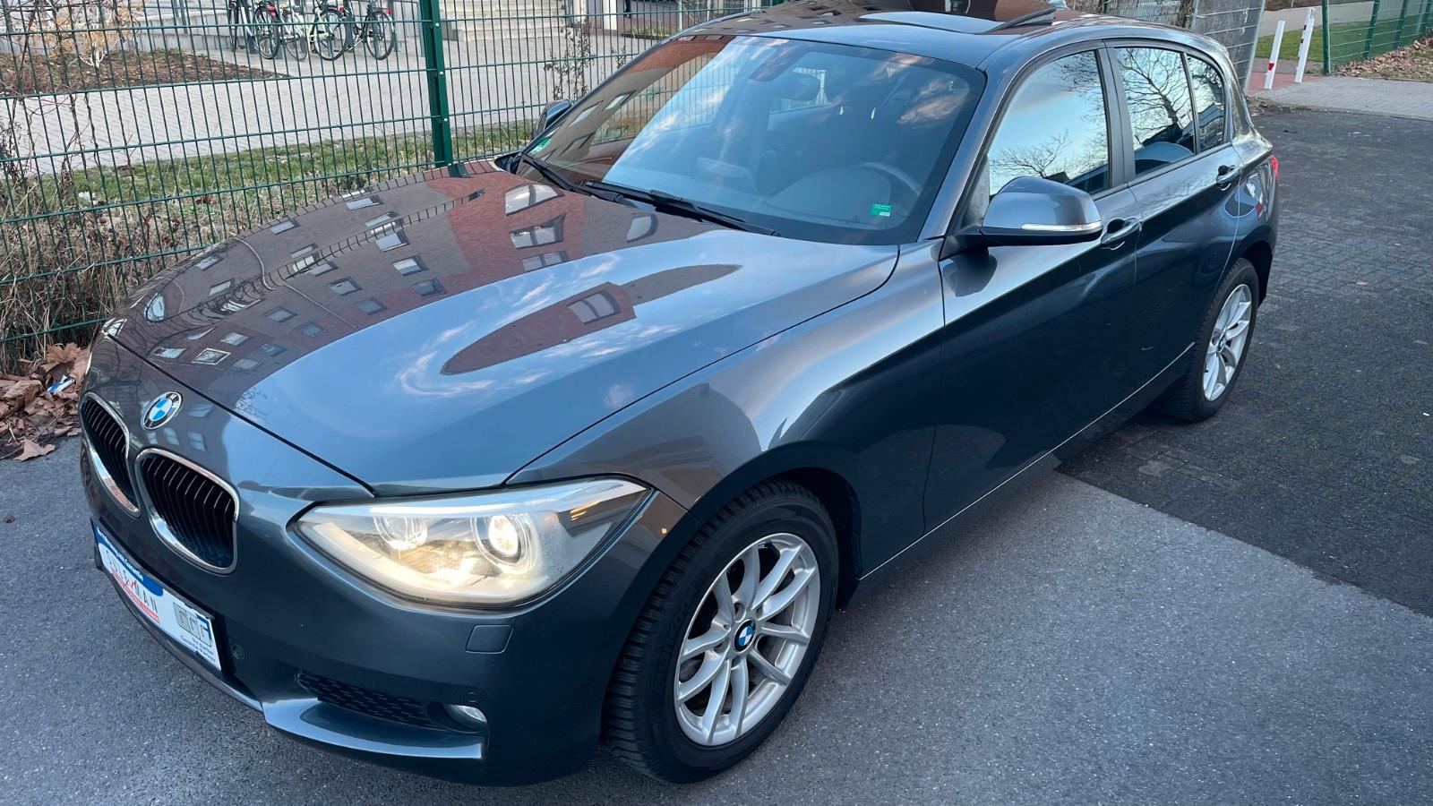 BMW 114i Sport Line*PDC*PANO*SHZ*USB*XENON*TEMPO*