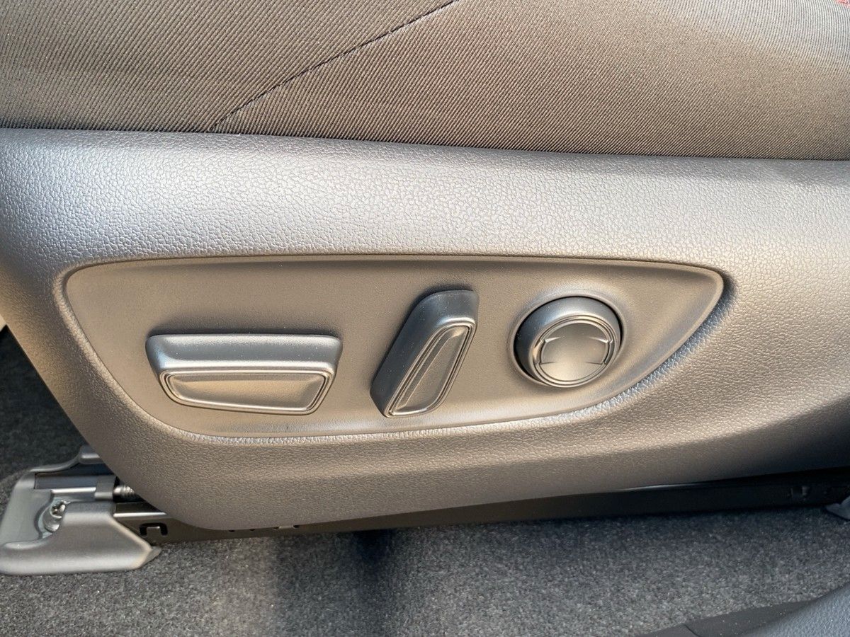 Toyota RAV 4 - Bild 18