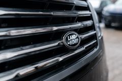 LAND ROVER Range Rover SV / 360° / PANO / LWB / P615 / 23" LAND ROVER Range Rover SV / 360° / PANO / LWB / P615 / 23"