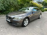 BMW 520i F10 Automatik - BMW 520: F10 520i