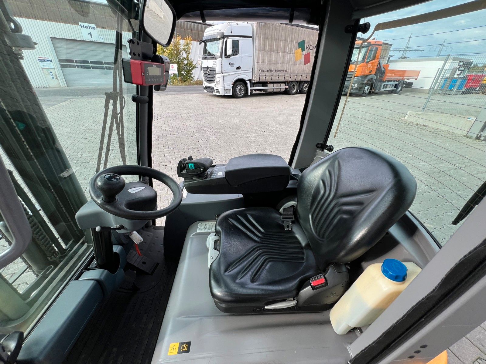 Fahrzeugabbildung Jungheinrich EFG 215 / Triplex: 4.25m! / SS / 1.573h / 2024