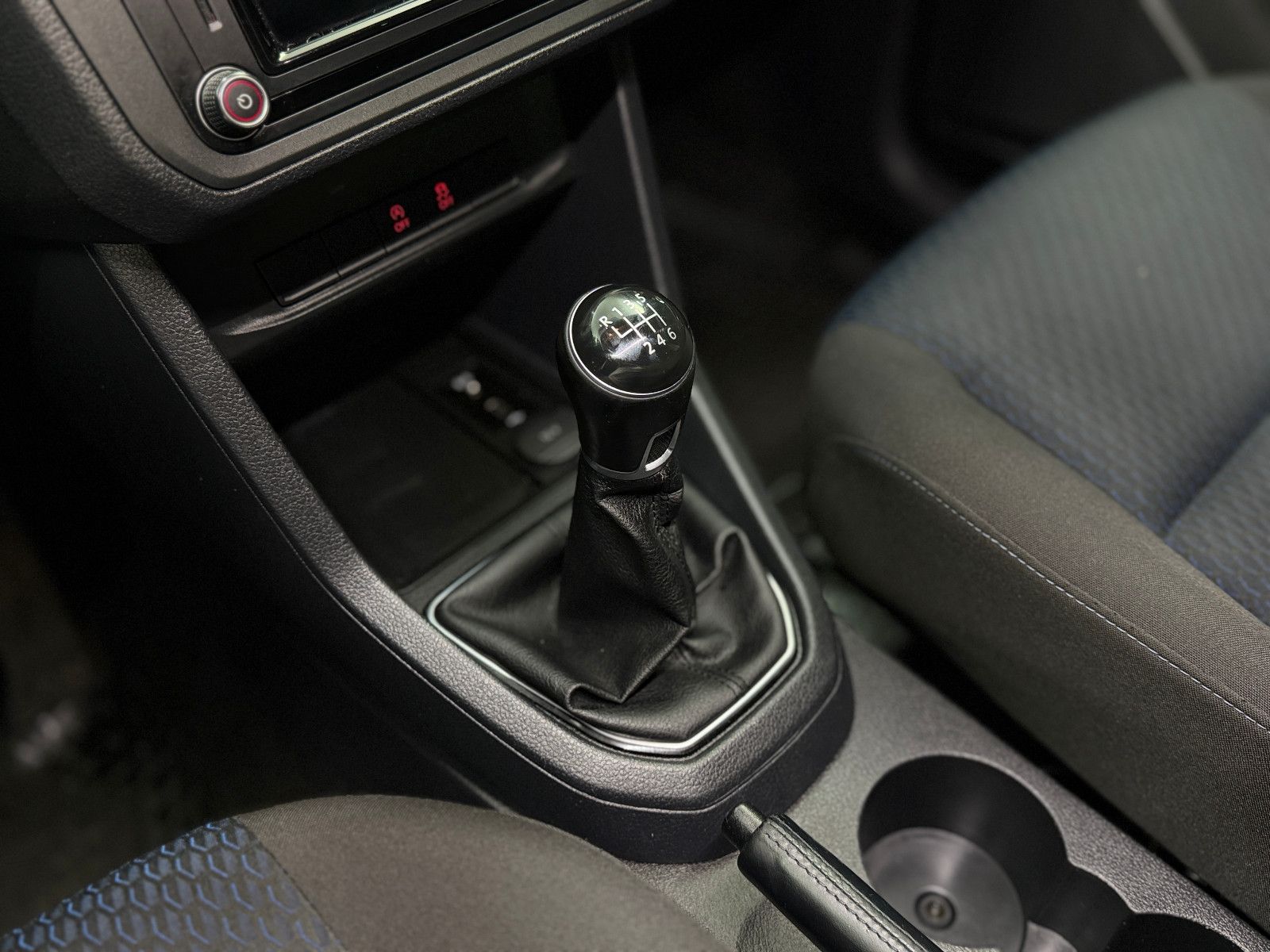Fahrzeugabbildung Volkswagen Caddy Trendline BMT 4Motion |NAVI|PDC|KLIMA