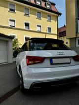 Audi A1 Sportback 1.4  Automatik mit Schiebedach - Audi A1: Weiß