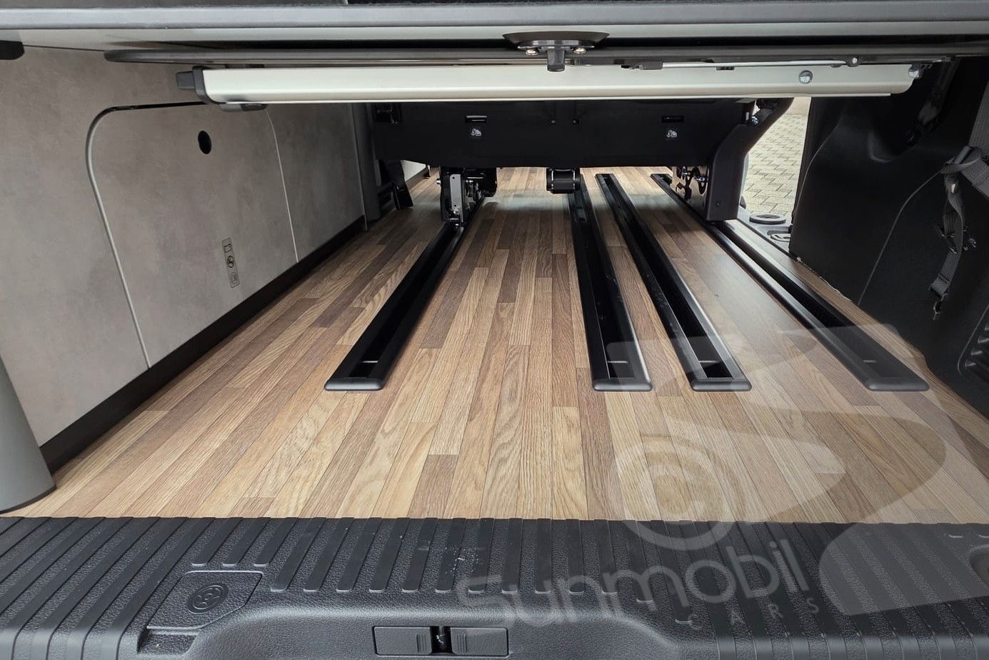 Fahrzeugabbildung Crosscamp EXPLR Opel 177 PS Automatik´27