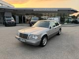 Mercedes-Benz E 200 W124 Mopf 2 mit KLIMAAUTOMATIK - gebrauchte Mercedes-Benz E 200 aus dem Jahr 1995
