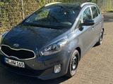 Kia Carens 1.6 GDI Spirit  - blaue Kia Carens