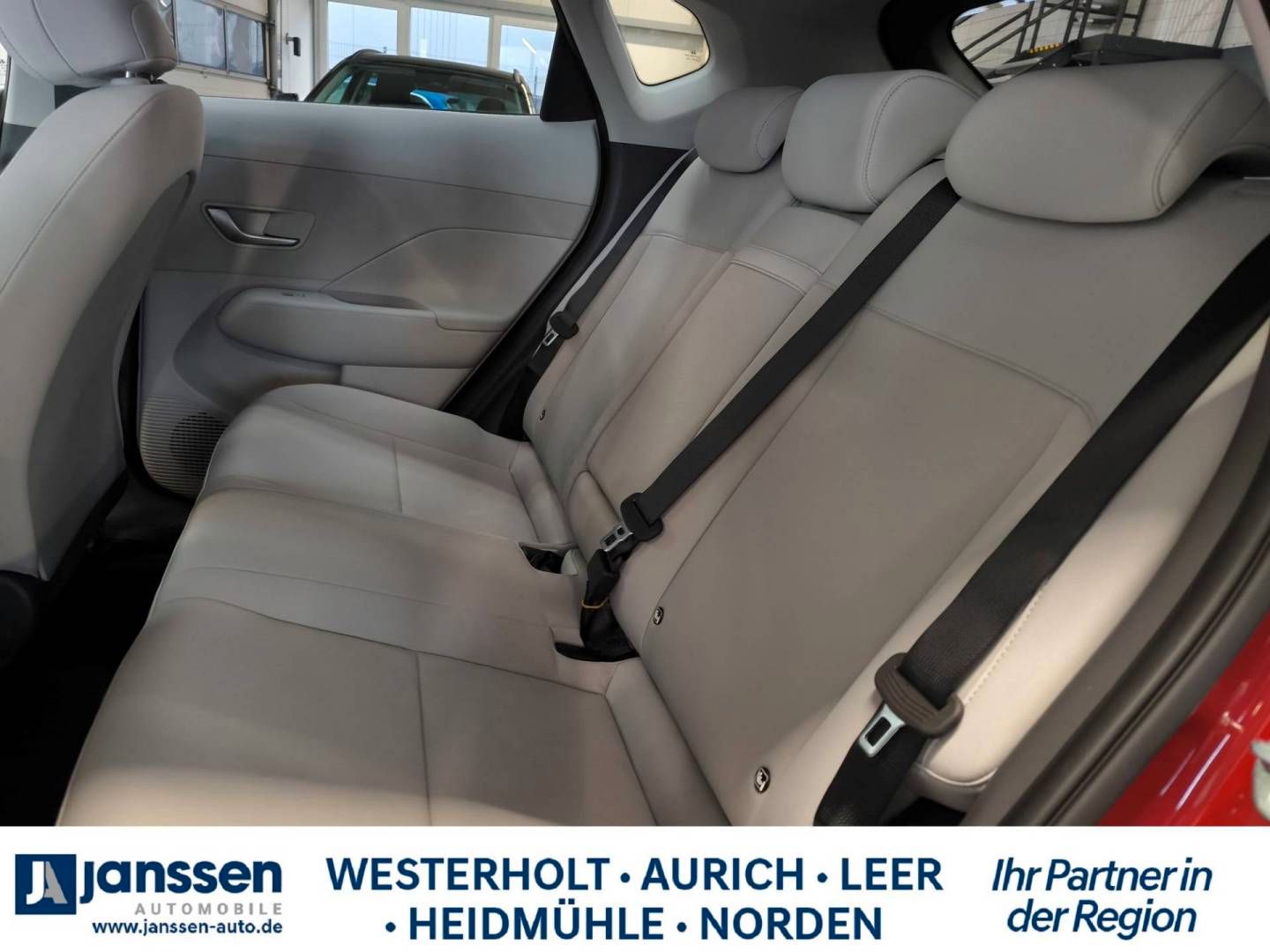 Fahrzeugabbildung Hyundai KONA Elektro Trend Assistenz-Paket
