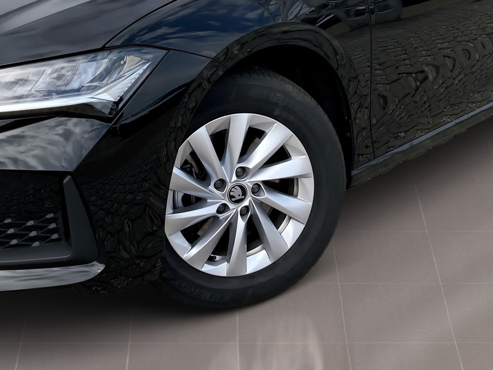 Skoda Superb - Bild 7
