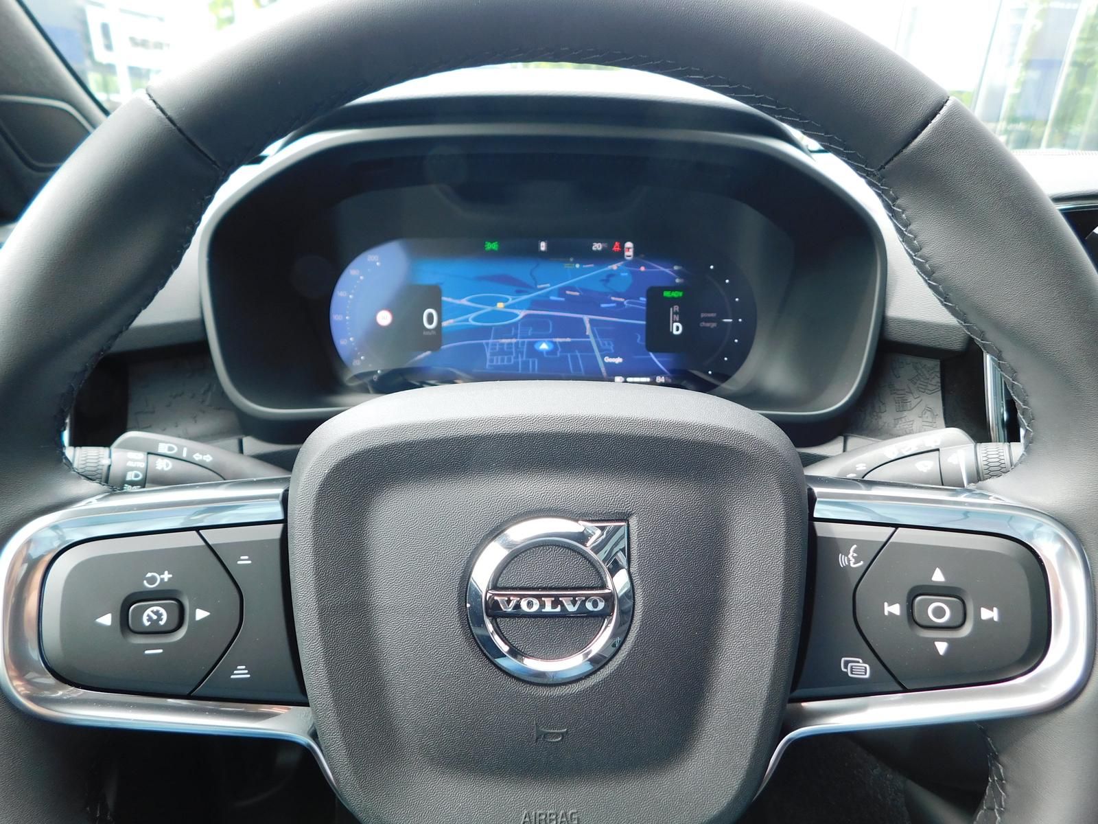 Fahrzeugabbildung Volvo EX40 Single Motor ext. Range Plus Black Edition