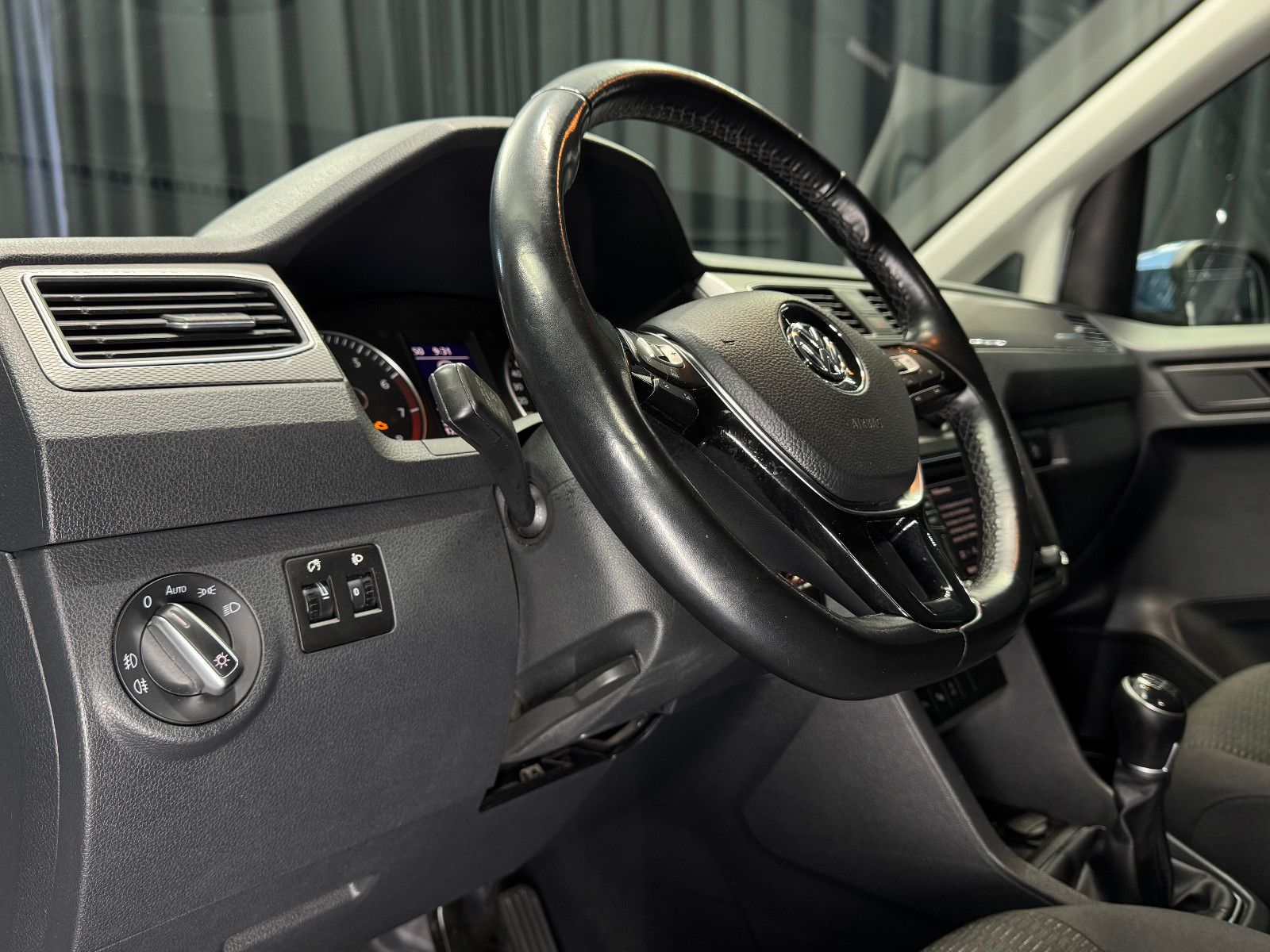 Fahrzeugabbildung Volkswagen Caddy PKW Comfortline BMT 1.4 TSI|NAVI|PDC|