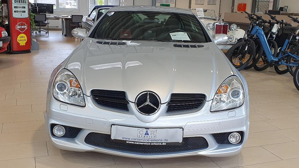 Mercedes-Benz SLK 55 AMG