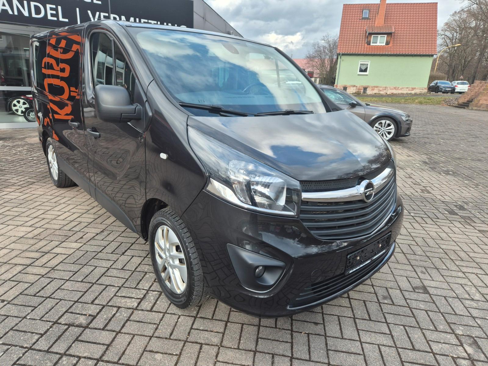 Opel Vivaro B Kombi 8 SITZER/KLIMA/ALU/ZUHEITZER/UVM.