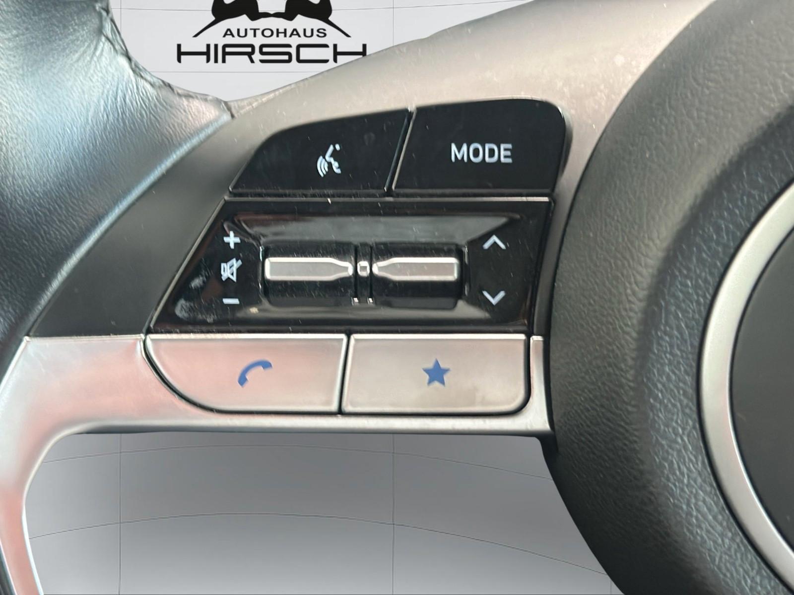 Hyundai TUCSON 1.6 CRDi (48V) 136PS Trend 4WD Pano-Dach