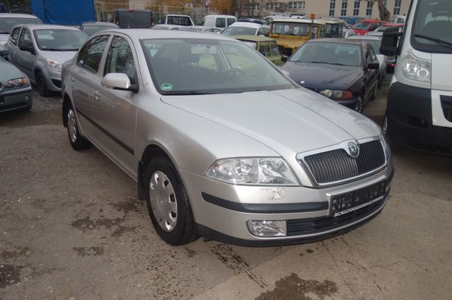 Skoda Octavia 1.6 FSI Elegance