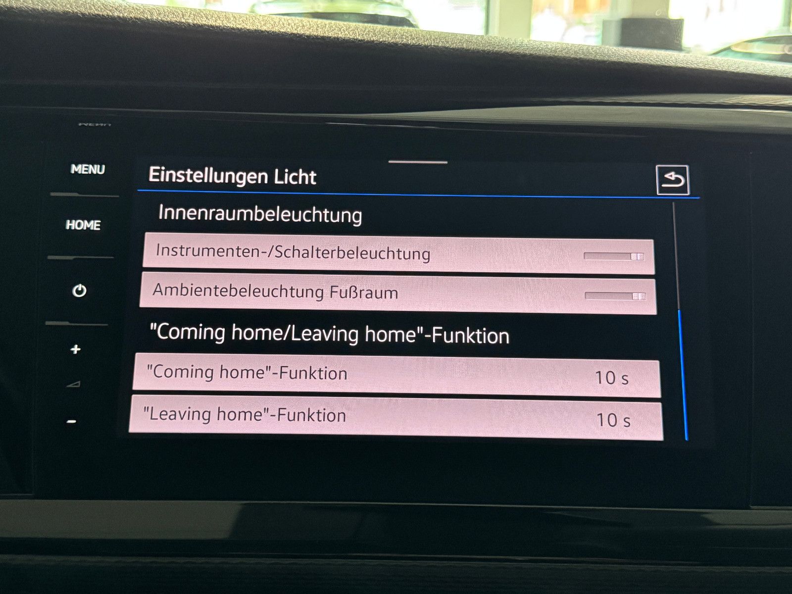 Fahrzeugabbildung Volkswagen T6.1 DSG 4MOTION IQ.DRIVE 7SITZER GENERATION SIX