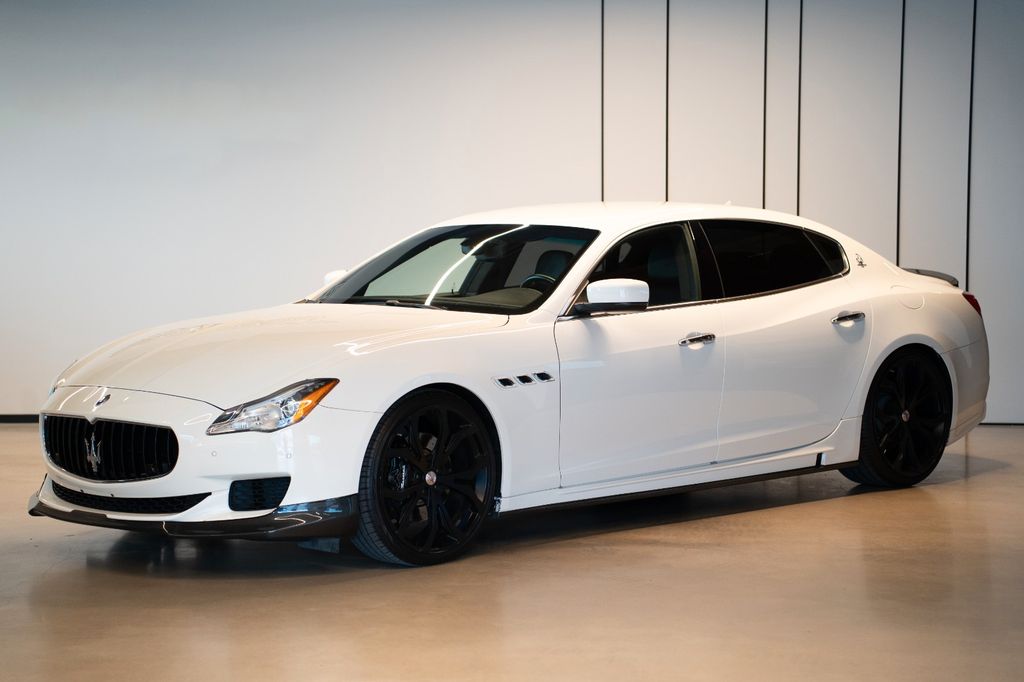Maserati Quattroporte