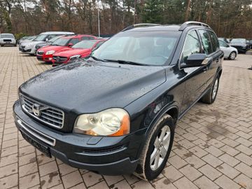 Volvo XC90 - 1