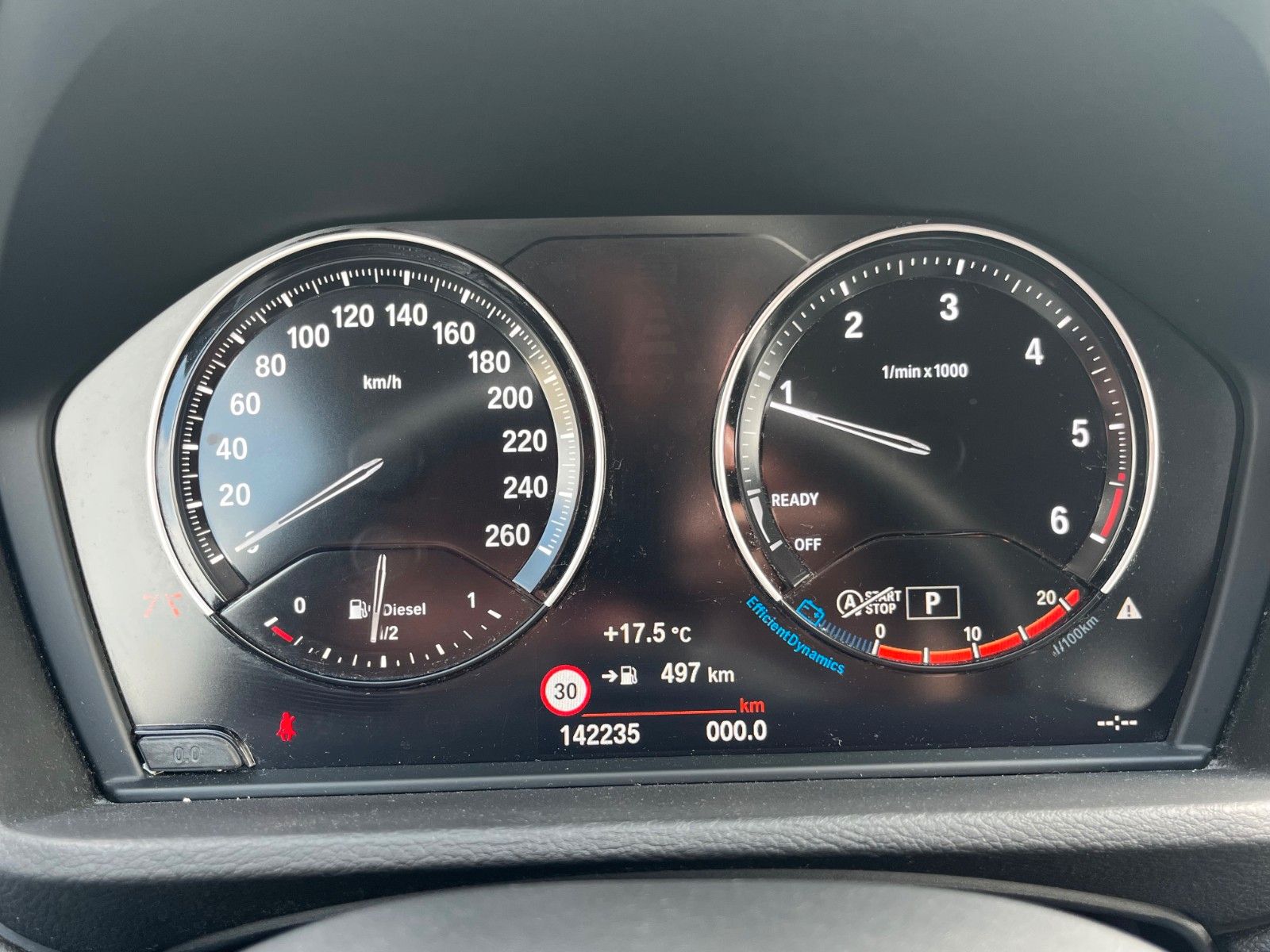 Fahrzeugabbildung BMW X1 sDrive18d Aut. Navi SPORTSITZE Alarm Kamera
