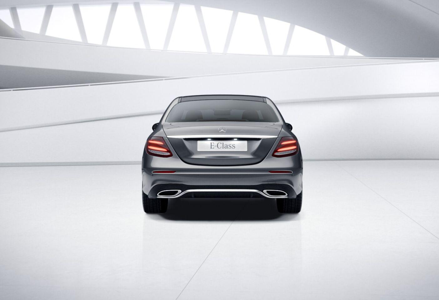 Mercedes-Benz E 220 d 4M COMAND Burmester MULTIBEAM LED AHK