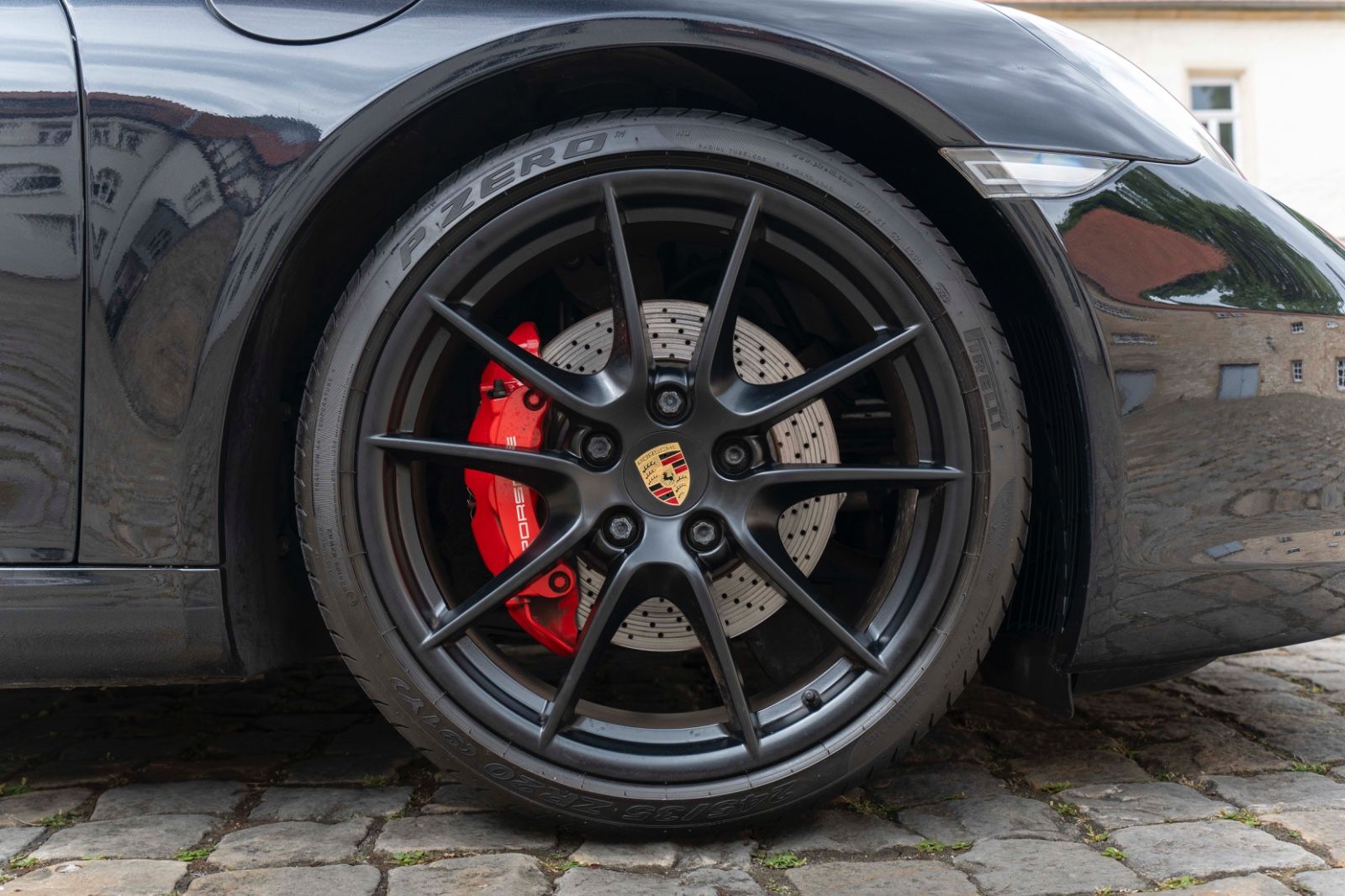 Fahrzeugabbildung Porsche 911 Carrera S Coupe PASM PDCC KAM NAV MEM SAGA