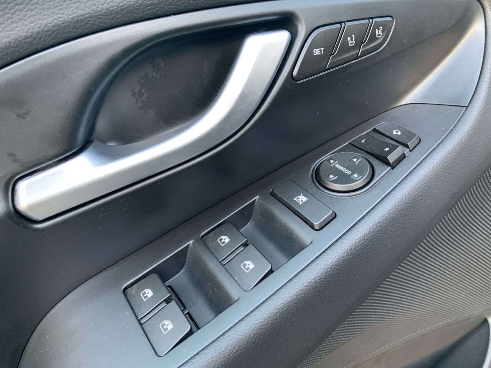 Fahrzeugabbildung Hyundai i30 1.5 T-GDI N Line 7-DCT Mild-Hybrid PanDach S