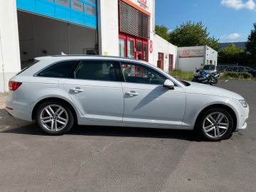 Audi A4 - 4