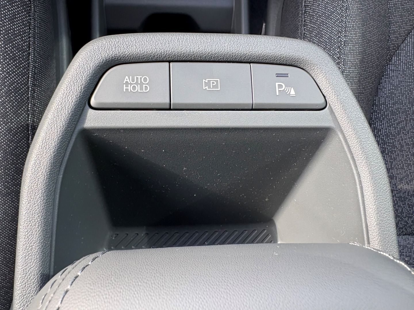 Fahrzeugabbildung Kia EV2 Earth 42,2-kWh 4 Sitze 360° Kamera Verkehrsz