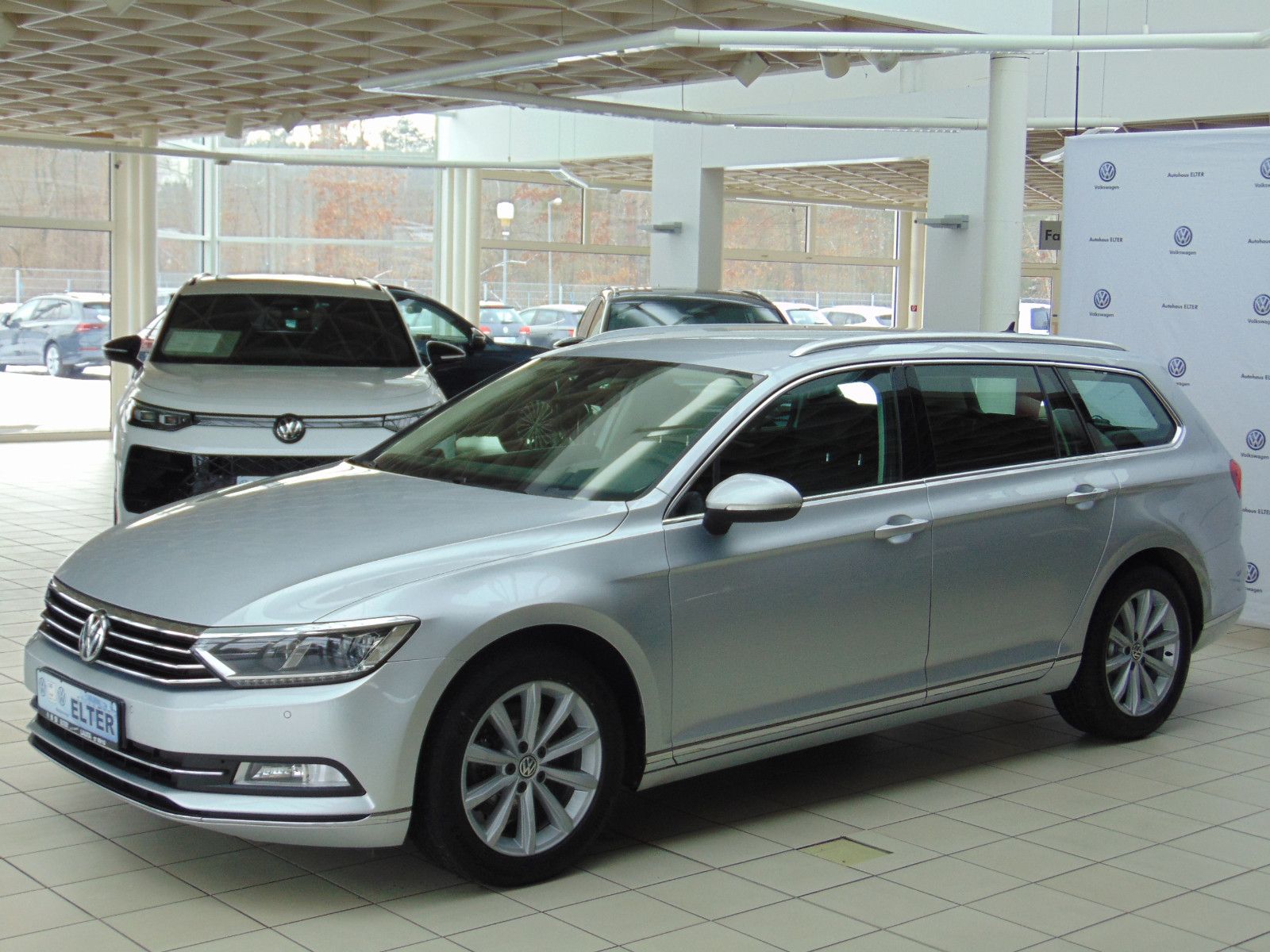 VW Passat Variant 1.4 TSI DSG Highline AHK/NAVI/LED