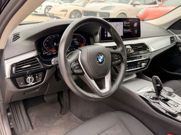 BMW 520 - 7