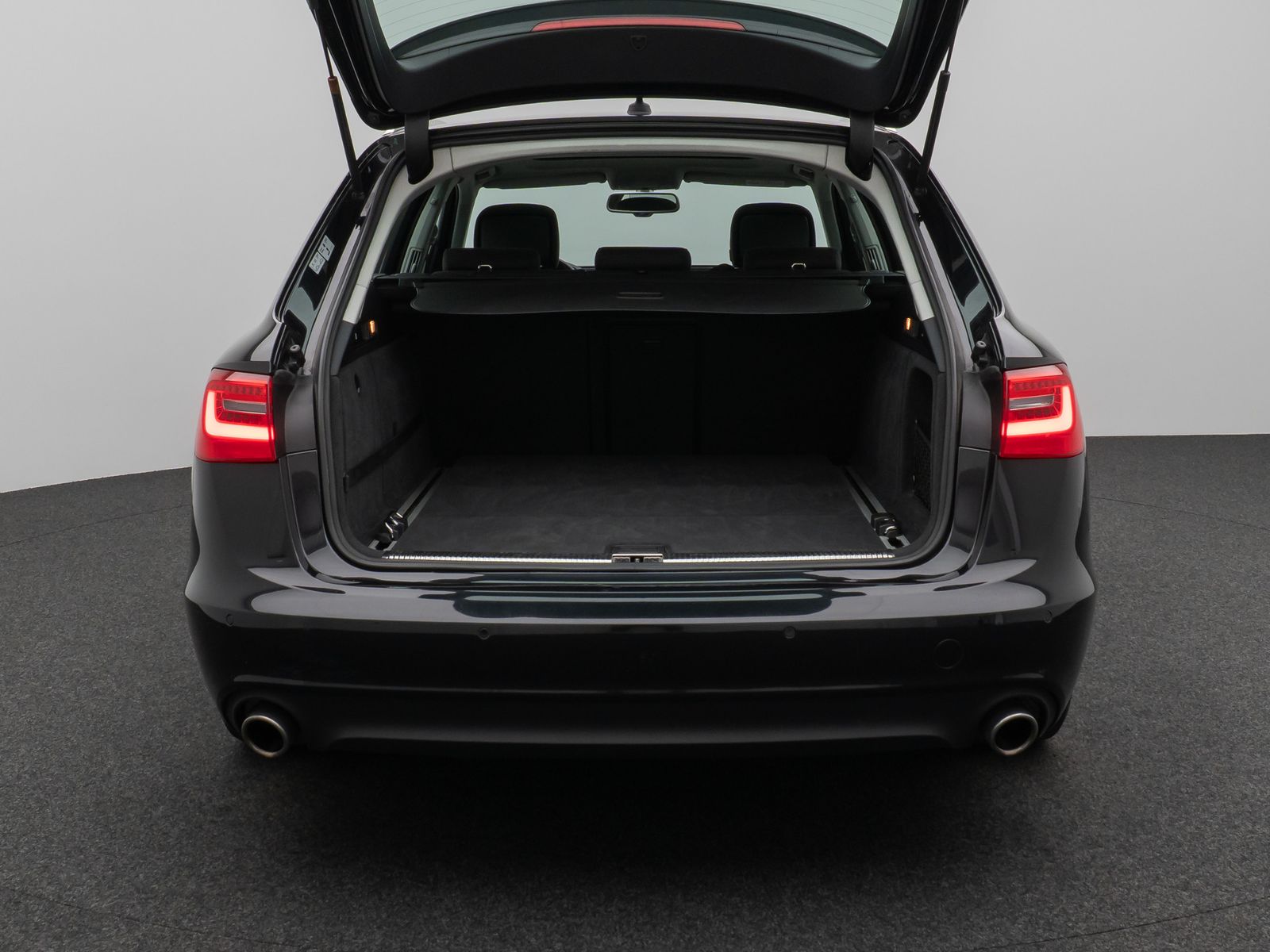 Fahrzeugabbildung Audi A6 Avant 3.0 TDI Kamera Panorama AHK Navi Sitzhz