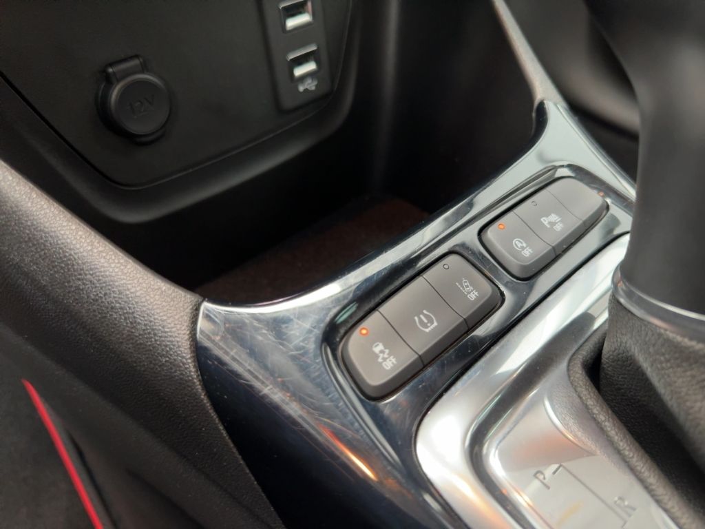 Fahrzeugabbildung Opel Crossland INNOVATION  NAVI  WINTERPAKET