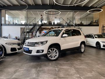 Volkswagen Tiguan Life BM 4Motion *NAVI*KLIMA*PANO*TEMPOMAT