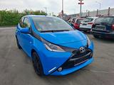 Toyota Aygo AYGO x-play touch - Toyota Gebrauchtwagen in Paderborn