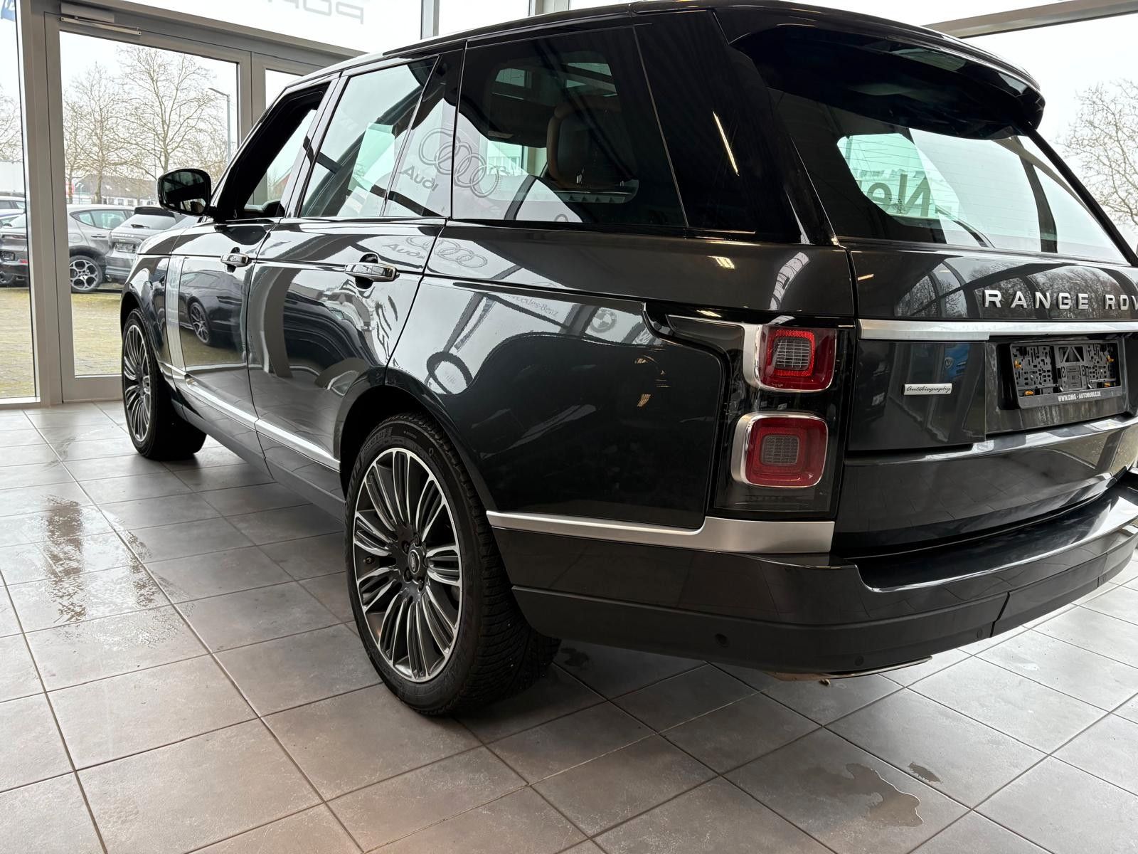 Fahrzeugabbildung Land Rover Range Rover 3.0 Liter SDV6 Autobiography