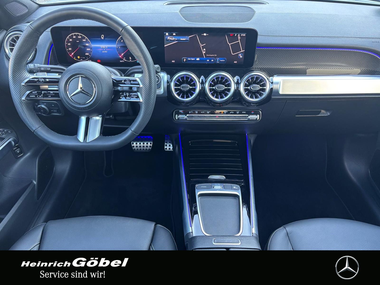 Fahrzeugabbildung Mercedes-Benz GLB 200 d AMG PANO LEDER WP KAM VZA AUG-REA ASA