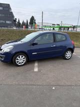 Renault Clio by RIP CURL 1.2 16V TCE by RIP CURL - Renault Clio: By Rip Curl