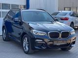 BMW X3 20d xDrive "M-SPORTPAKET/AHK/PANO/HEAD-UP" - BMW X3: Sportpaket