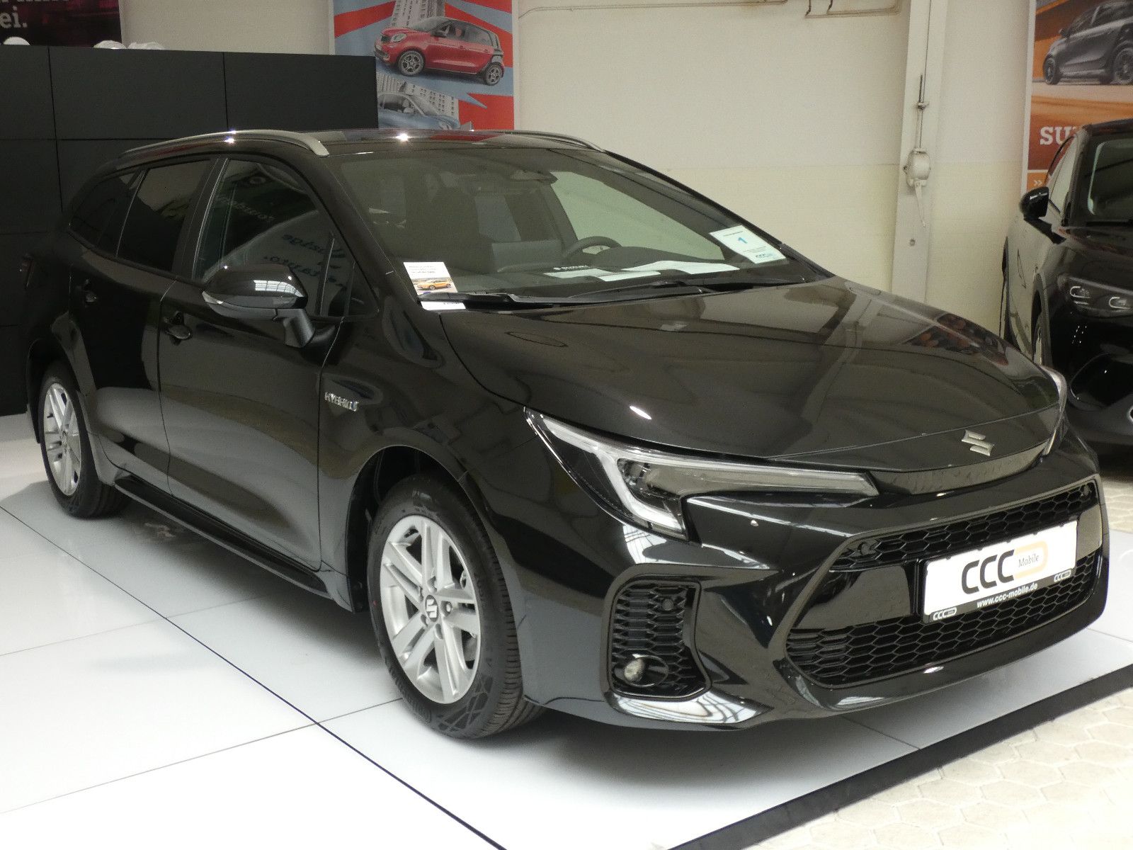 Suzuki Swace - Bild 7