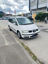 Seat Alhambra 2.0 TDI 7-Sitzer Tempomat HU... - gebrauchte Seat Alhambra aus dem Jahr 2007