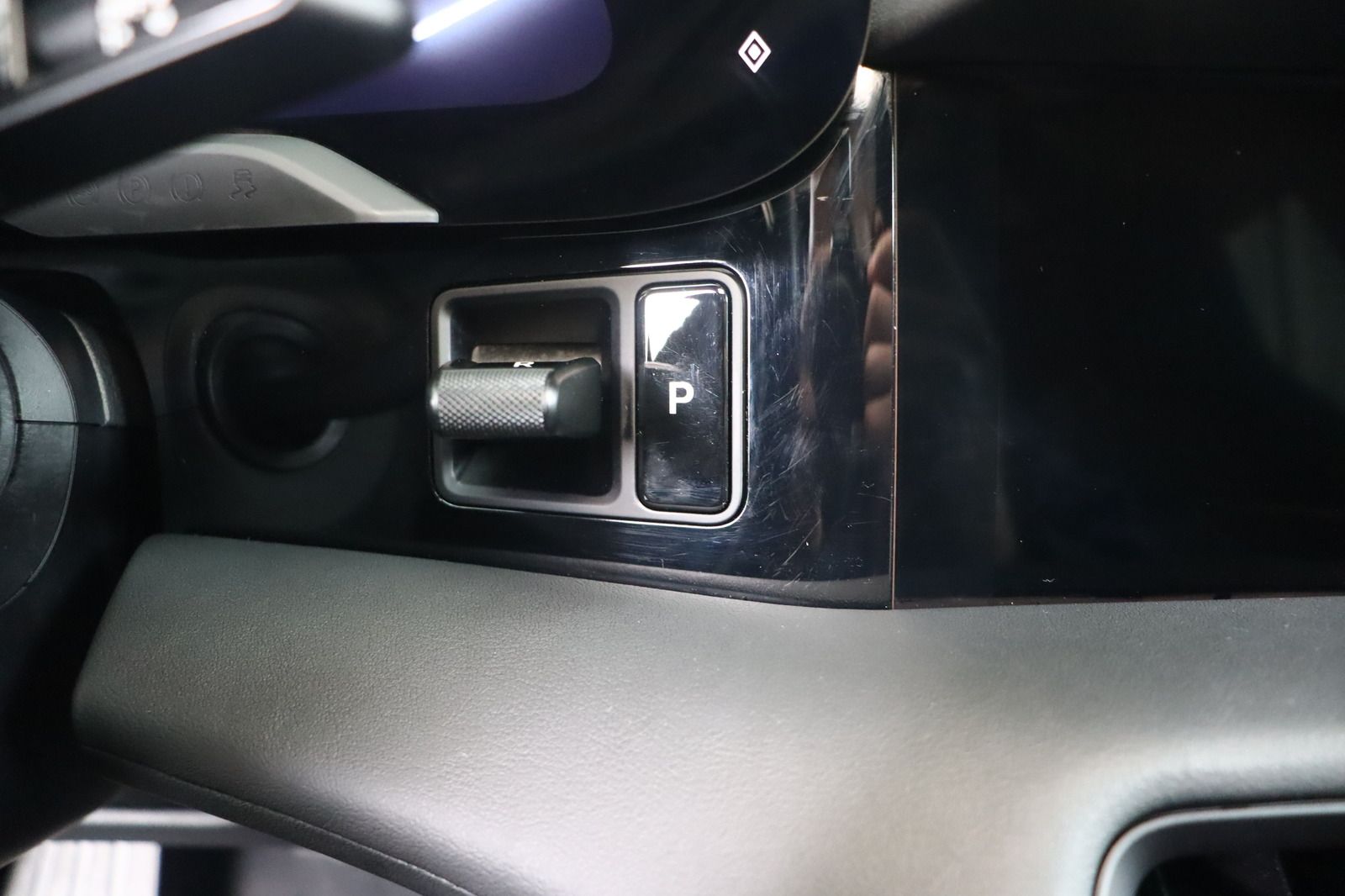 Fahrzeugabbildung Porsche Taycan 4 Cross Turismo * Luftfederung * LED