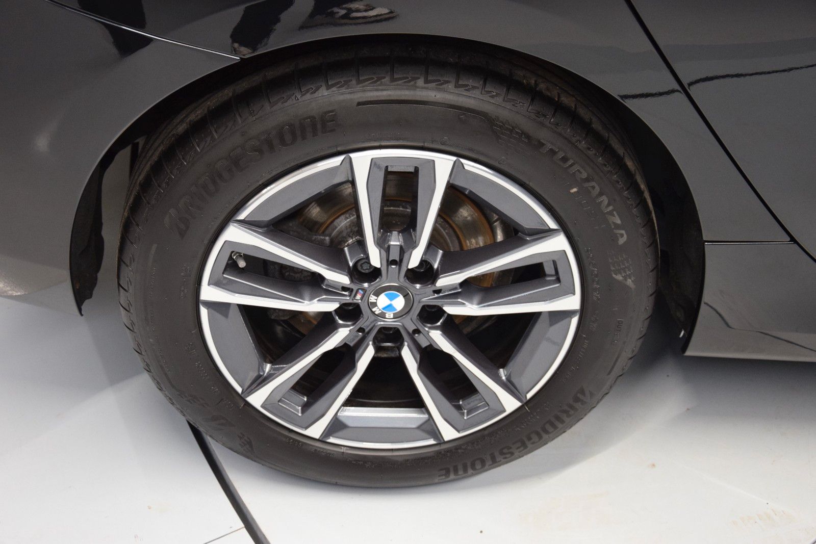 Fahrzeugabbildung BMW 218 i M Sport Leder Navi Pano. LED AHK DAB
